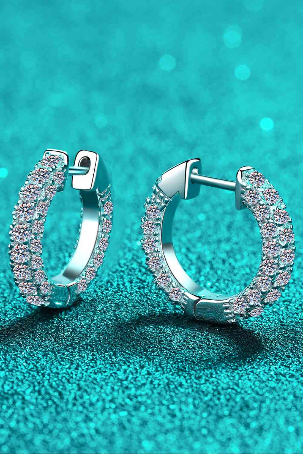 925 Sterling Silver Moissanite Huggie Earrings - CNCO