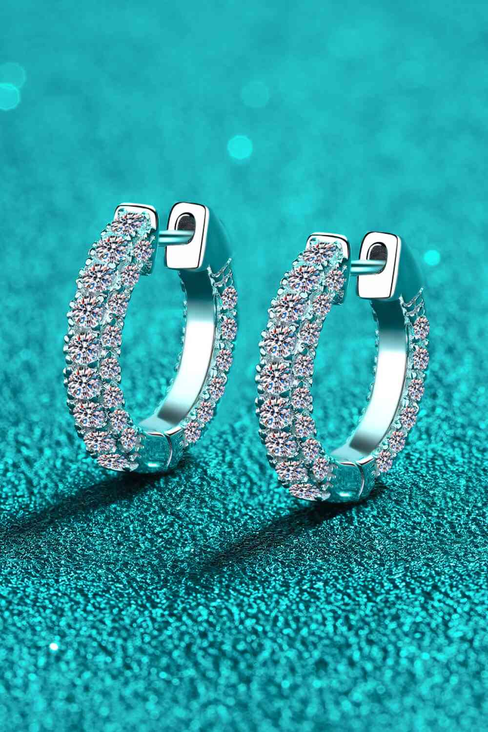 925 Sterling Silver Moissanite Huggie Earrings - CNCO