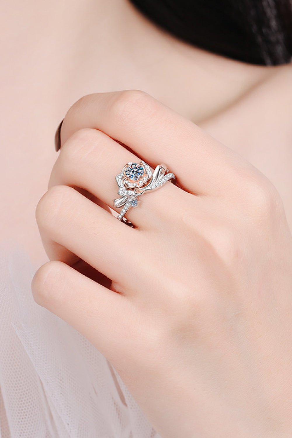 925 Sterling Silver Rose - Shaped Moissanite Ring - CNCO